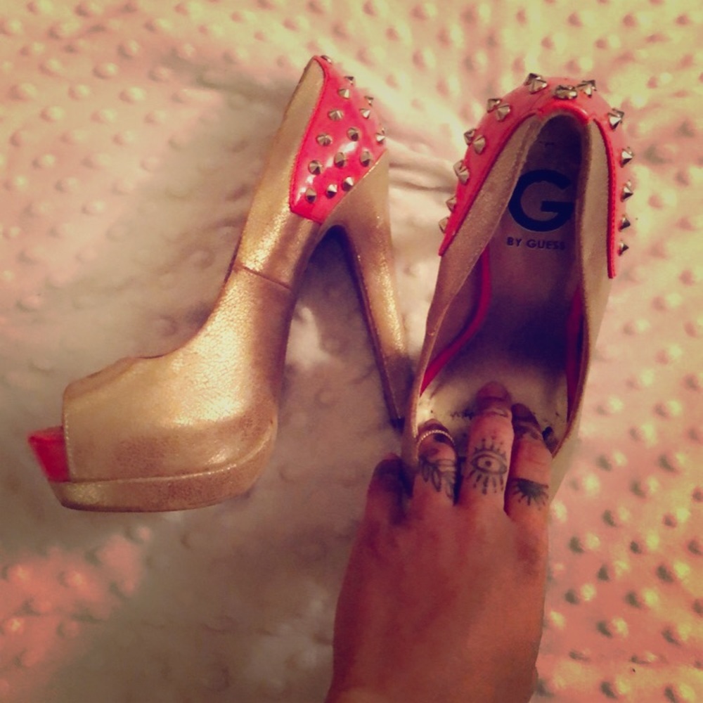 G by Guess heels